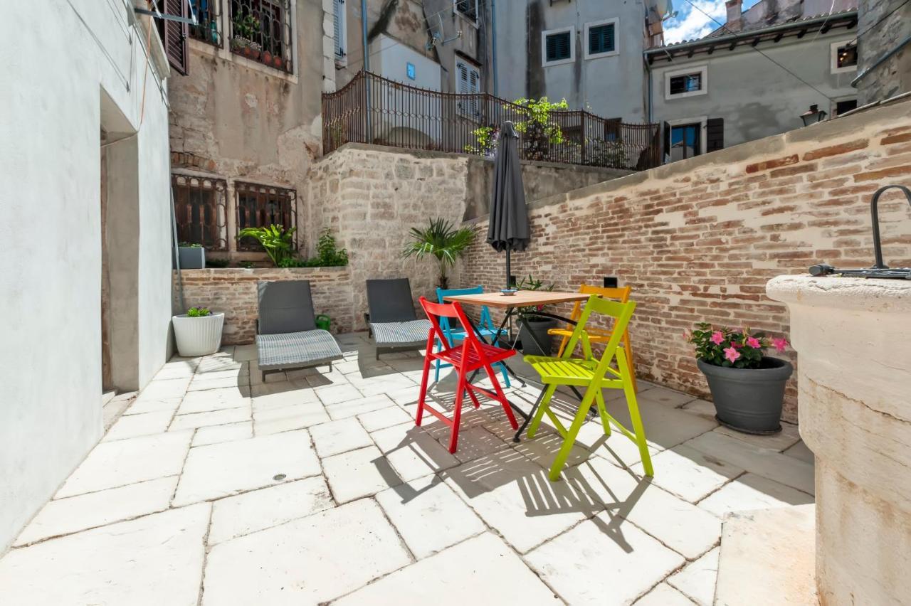 Dc II Downtown Apartment โรวีน ภายนอก รูปภาพ