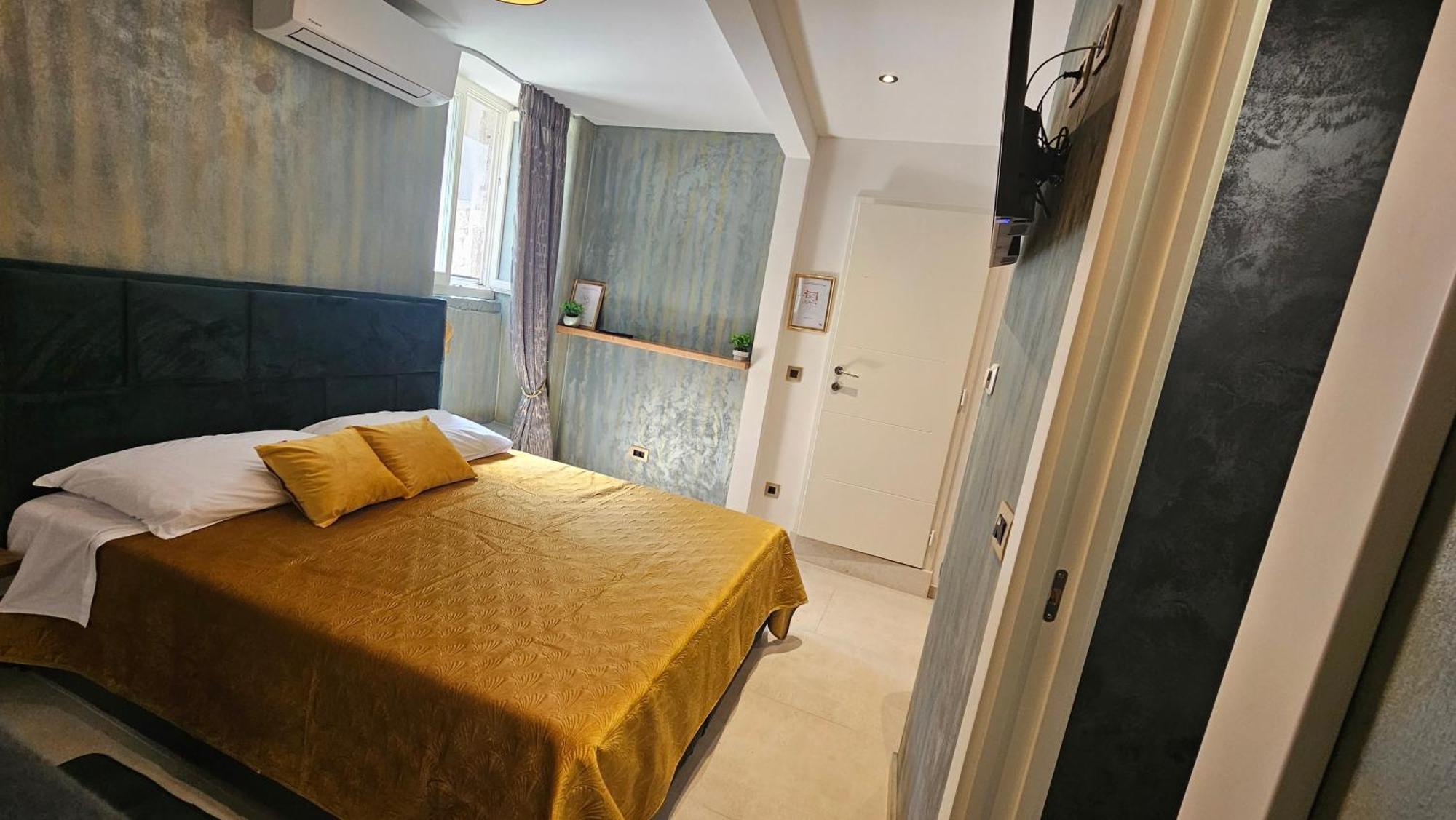 Dc II Downtown Apartment โรวีน ห้อง รูปภาพ