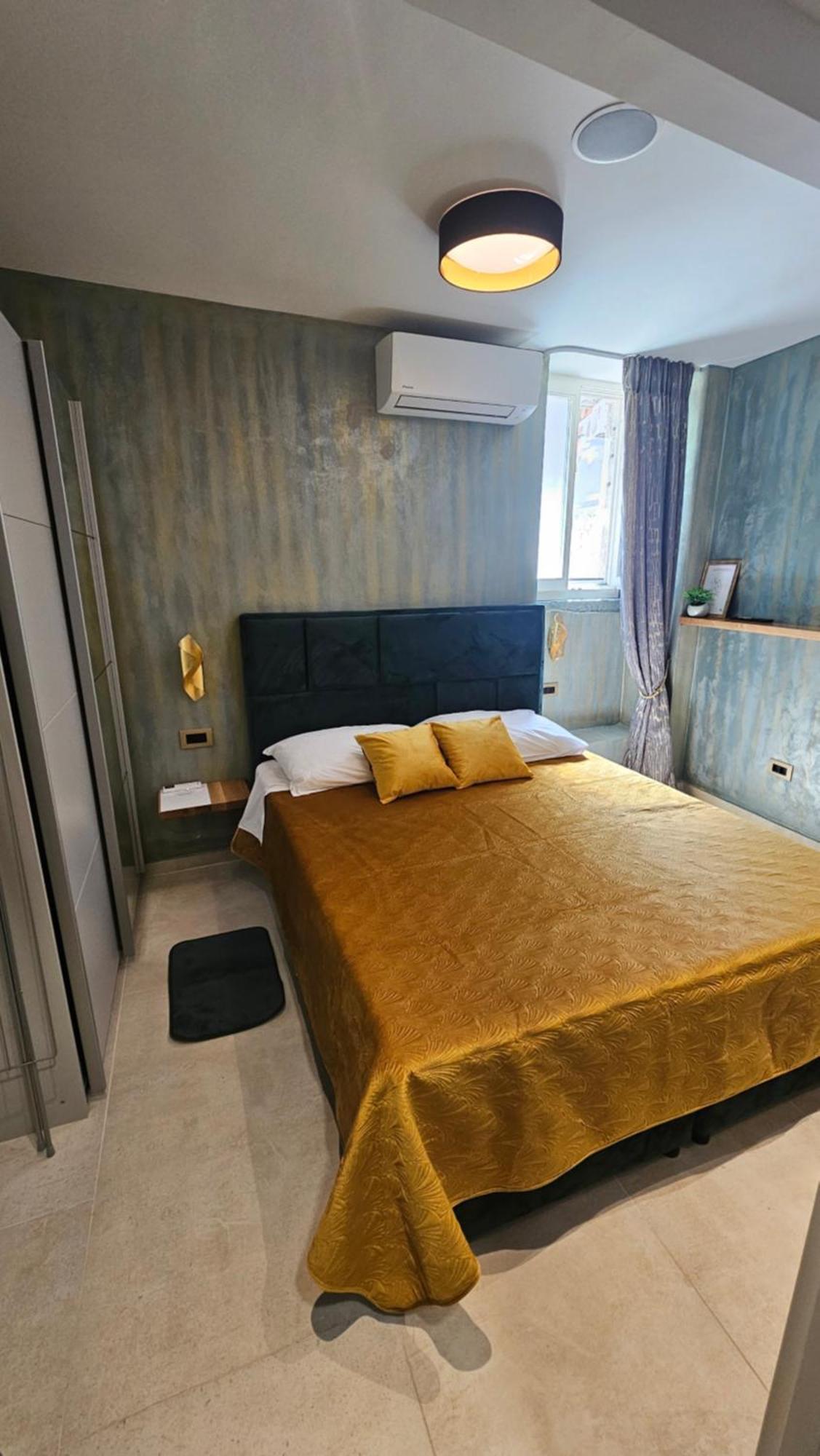 Dc II Downtown Apartment โรวีน ห้อง รูปภาพ